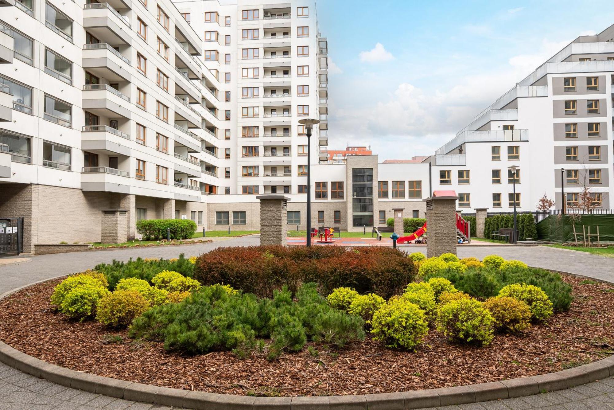 Aleja Krakowska Comfy Apartment وارسو المظهر الخارجي الصورة